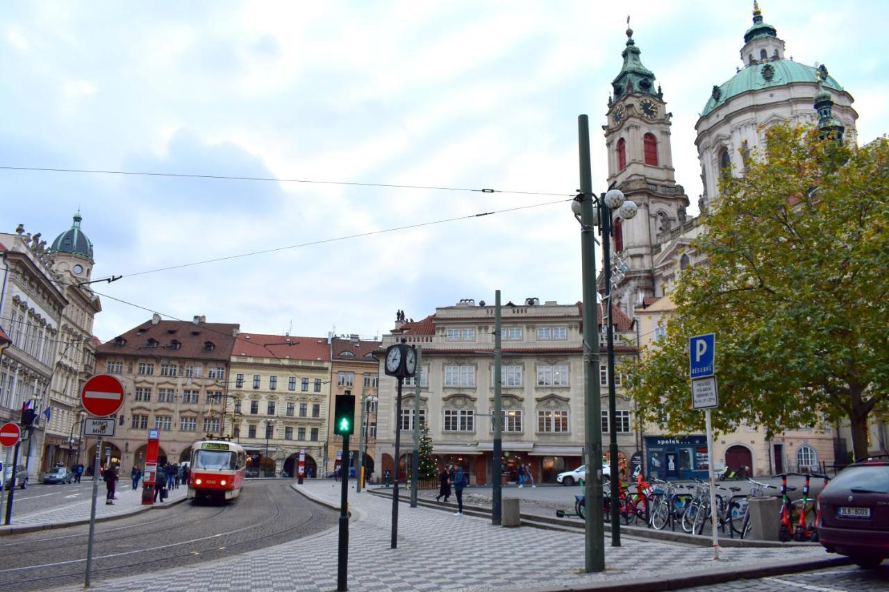Apartment Lesser Town! Praha Eksteriør bilde